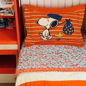 Vintage 70’s Snoopy Hobo Pillow Case In Orange & White